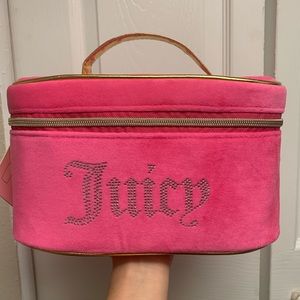 BNWT Juicy Couture makeup bag